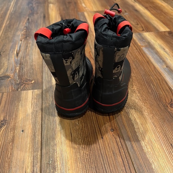 Kids Waterproof Boots - Black and Red - Picture 2 of 6